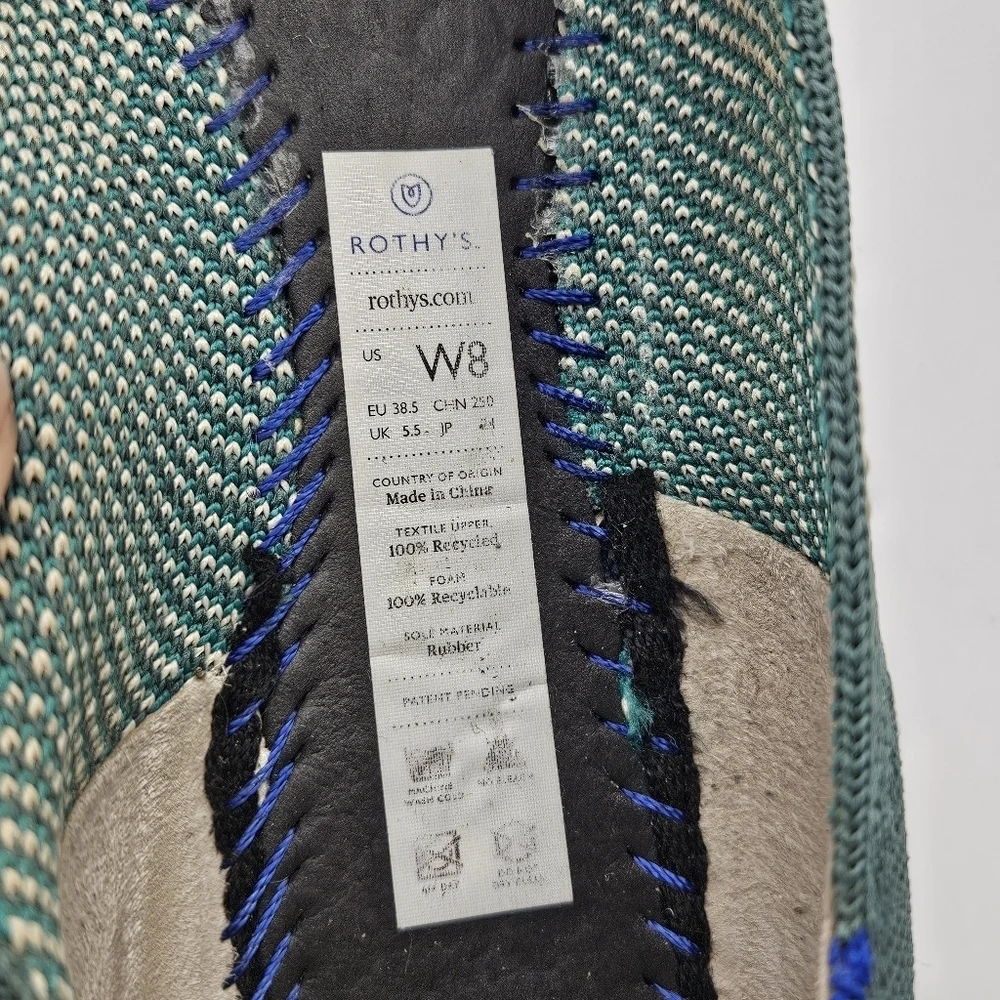 Rothy's The Point pointed toe flats in Moroccan Green pattern size 8